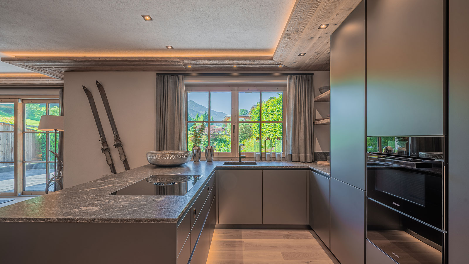 Elegance Apartments, Österreich