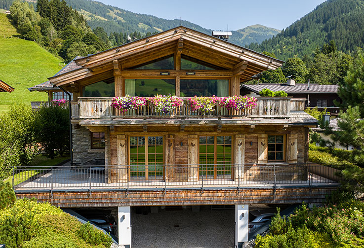 Aurach, Alpine Hideaway