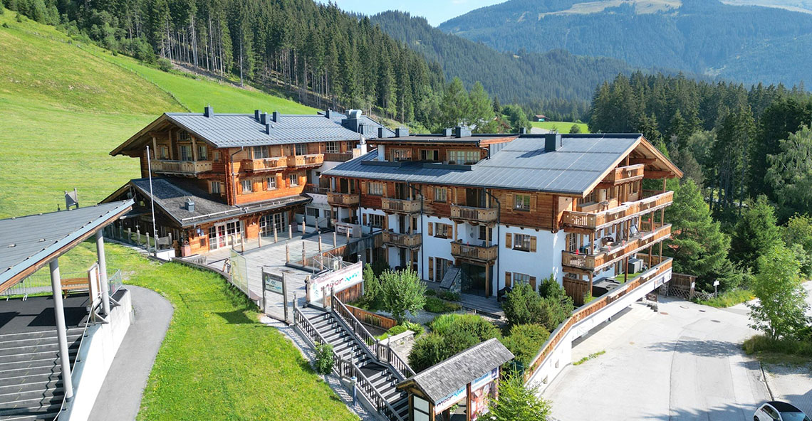 Heidi Chalet, Austria