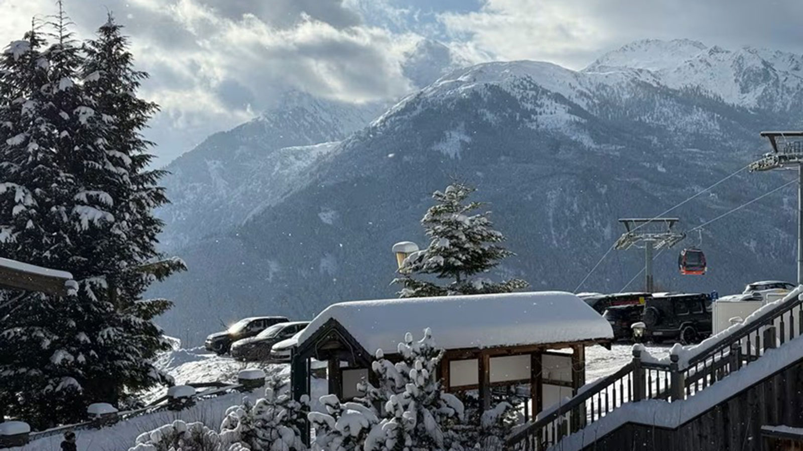 Heidi Chalet, Austria