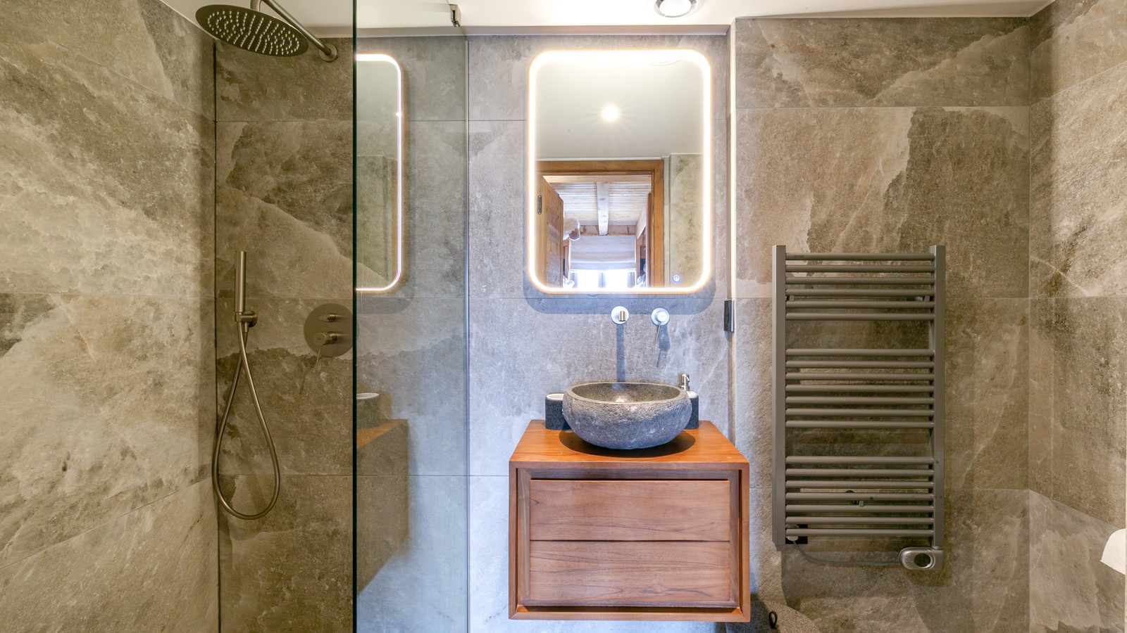 Chalet Pettoreaux Apartments, France