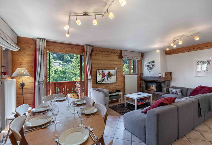Meribel, Ember