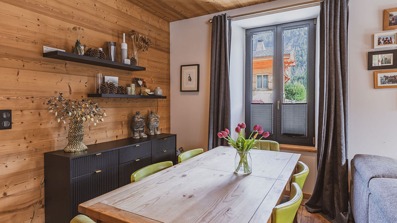 Emily Apartments, France