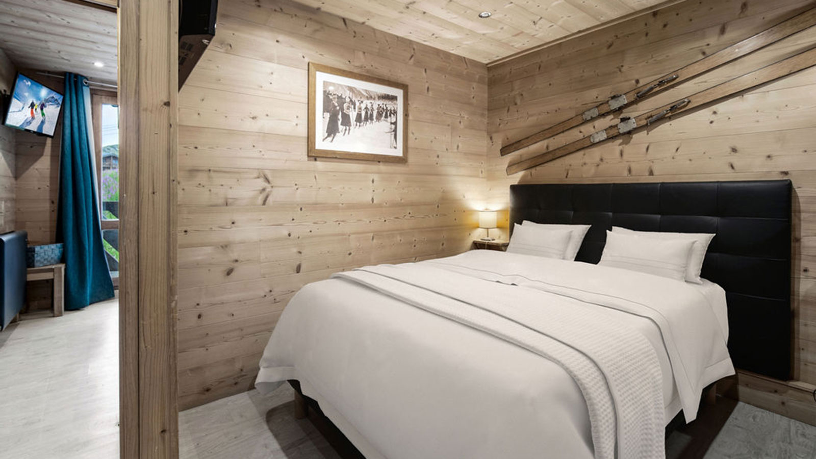 Annie Appartementen, Frankrijk