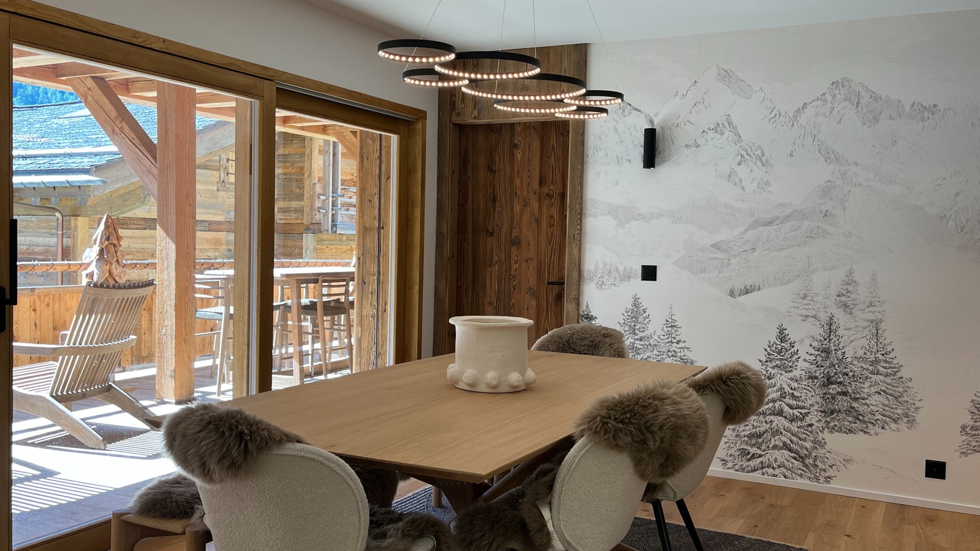 Adelaide J2 Apartments, Switzerland