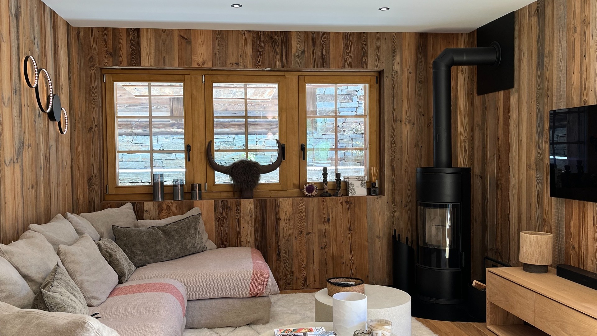 Adelaide J2 Apartments, Switzerland