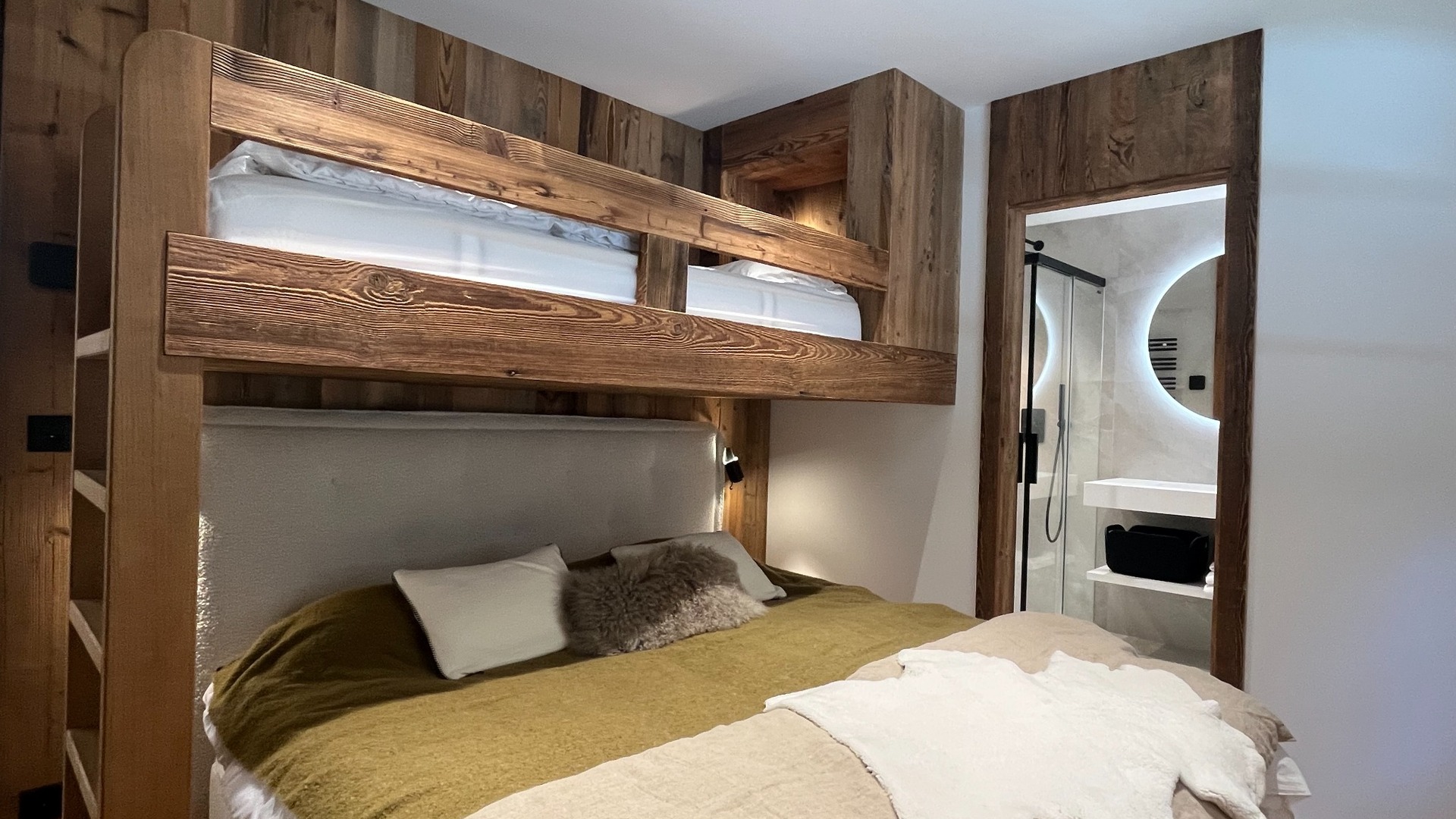 Adelaide J2 Apartments, Switzerland