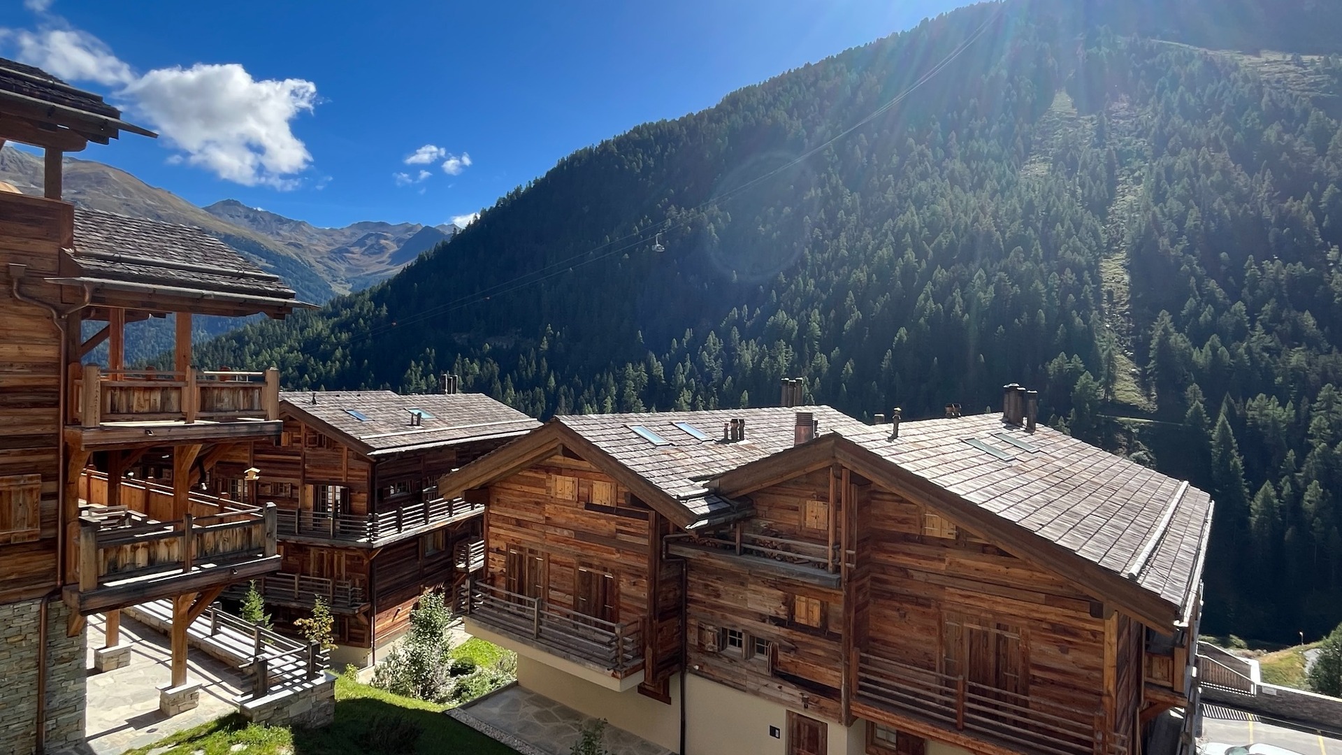 Adelaide J2 Apartments, Switzerland