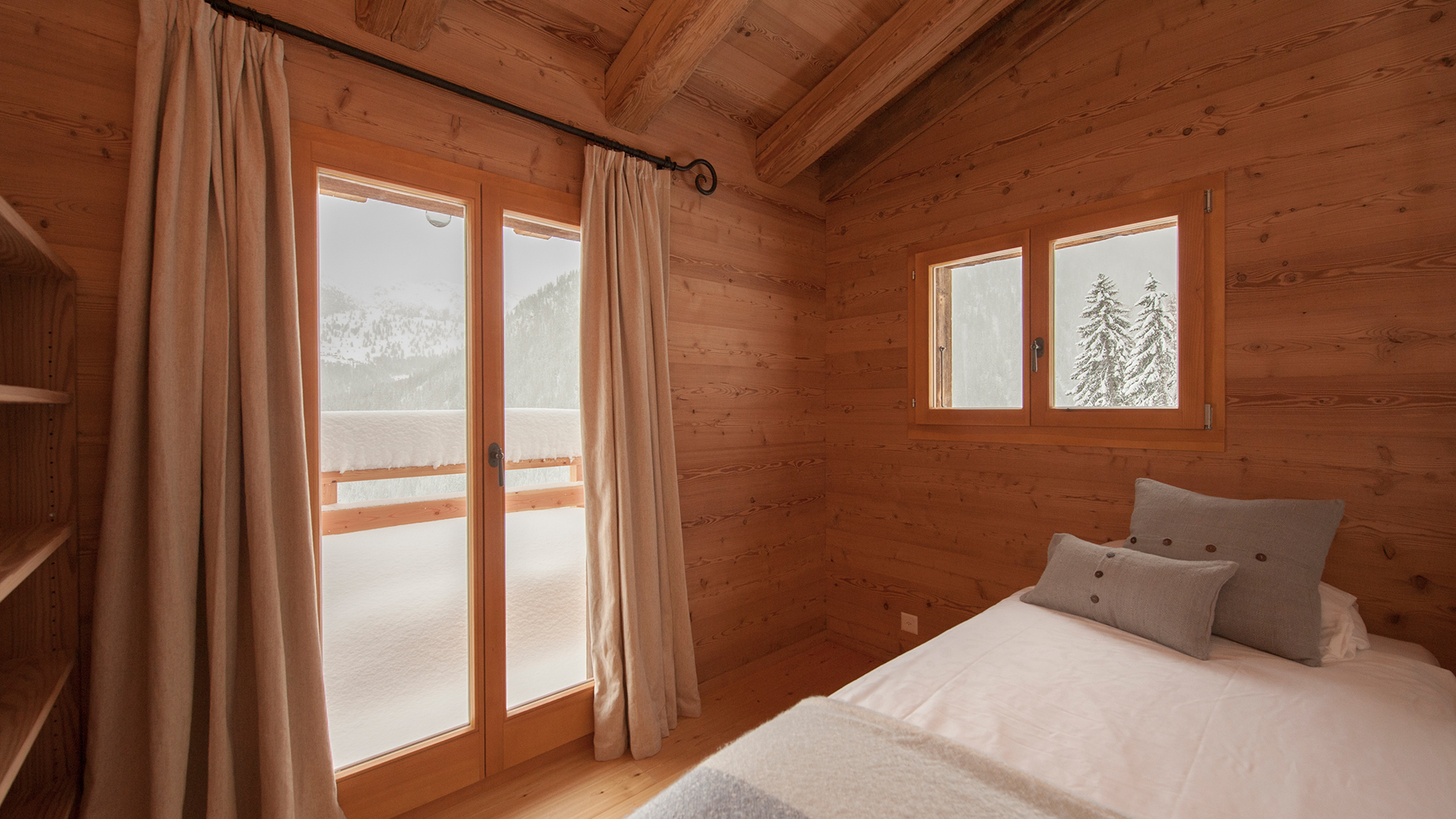 Chalet Nesoya Chalet, Switzerland