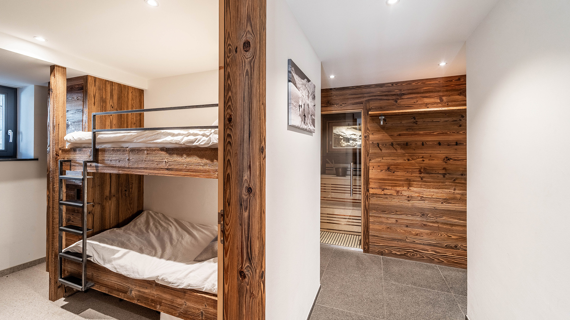Chalet Heinrida Chalet, Switzerland