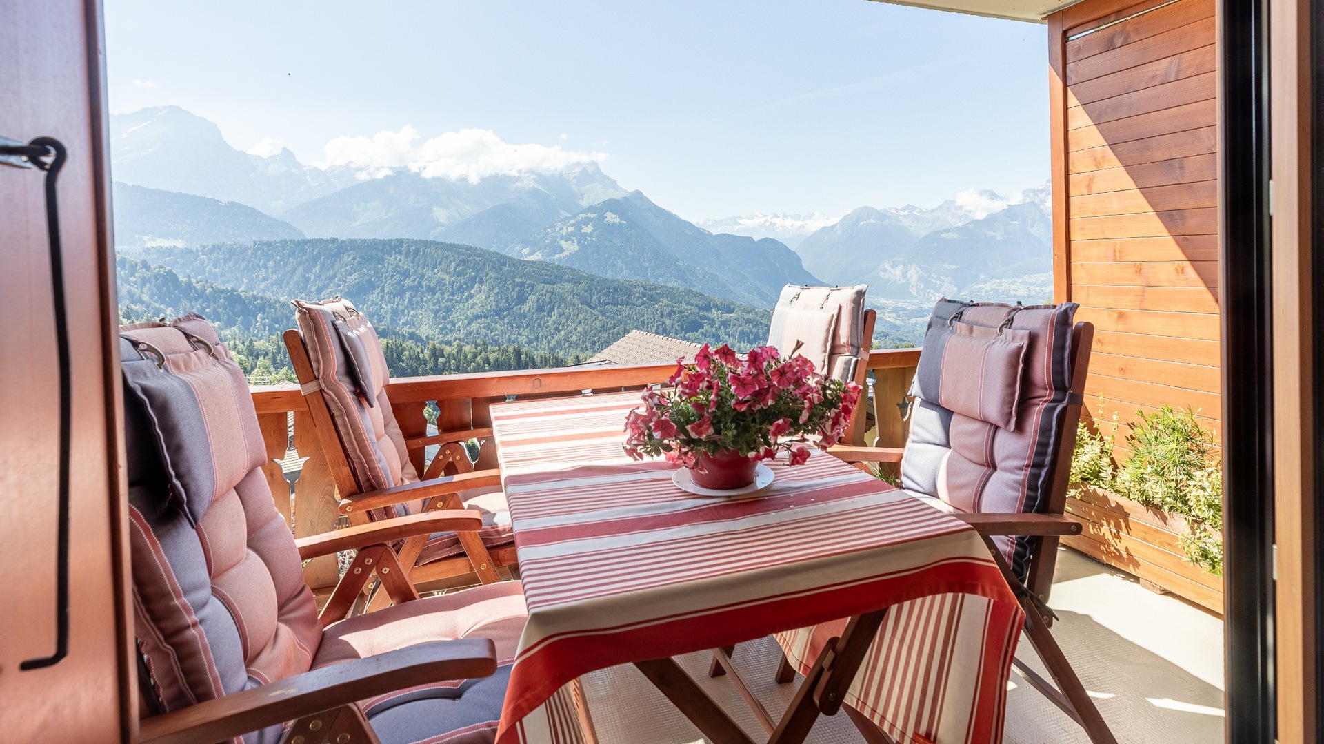 Bel Air 4 Apartments, Switzerland