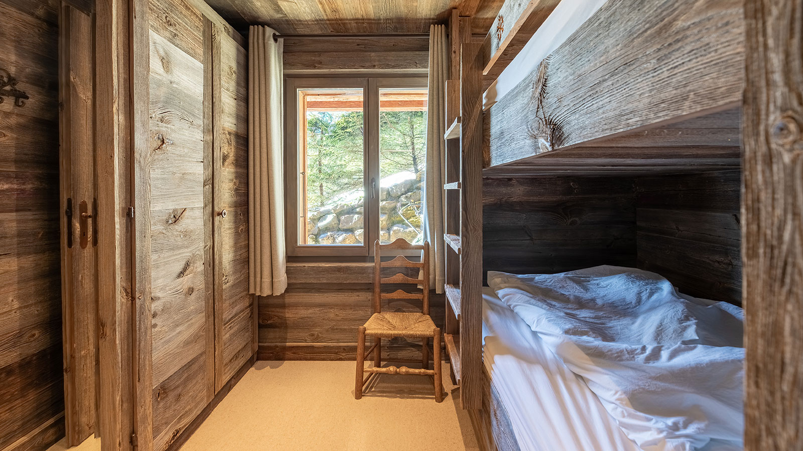 Chalet Dionysia Chalet, Switzerland