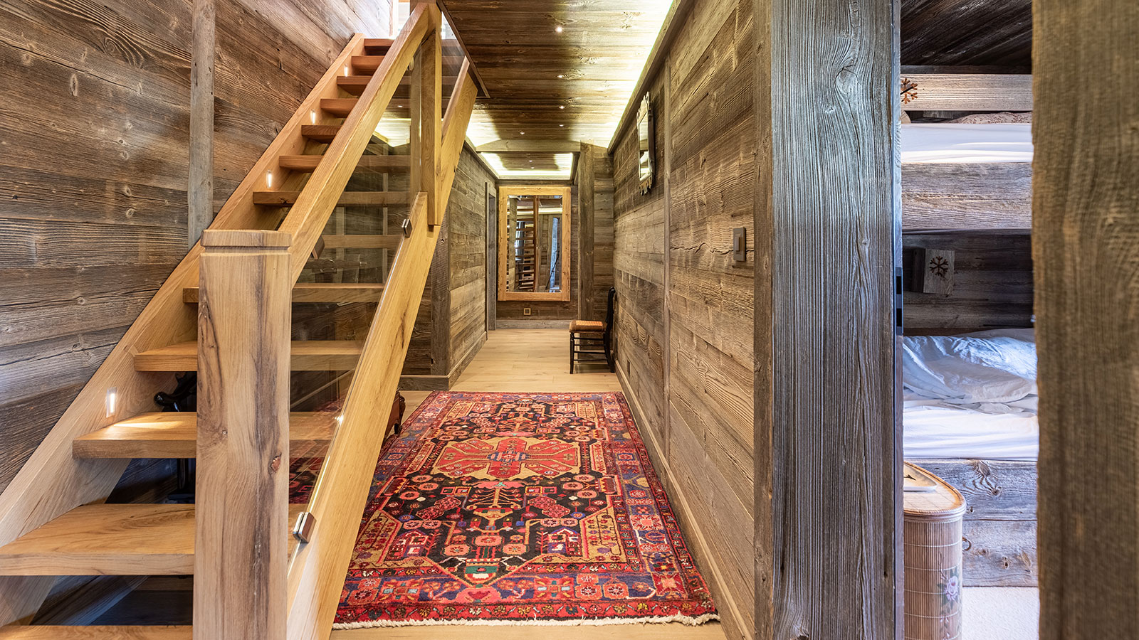 Chalet Dionysia Chalet, Switzerland