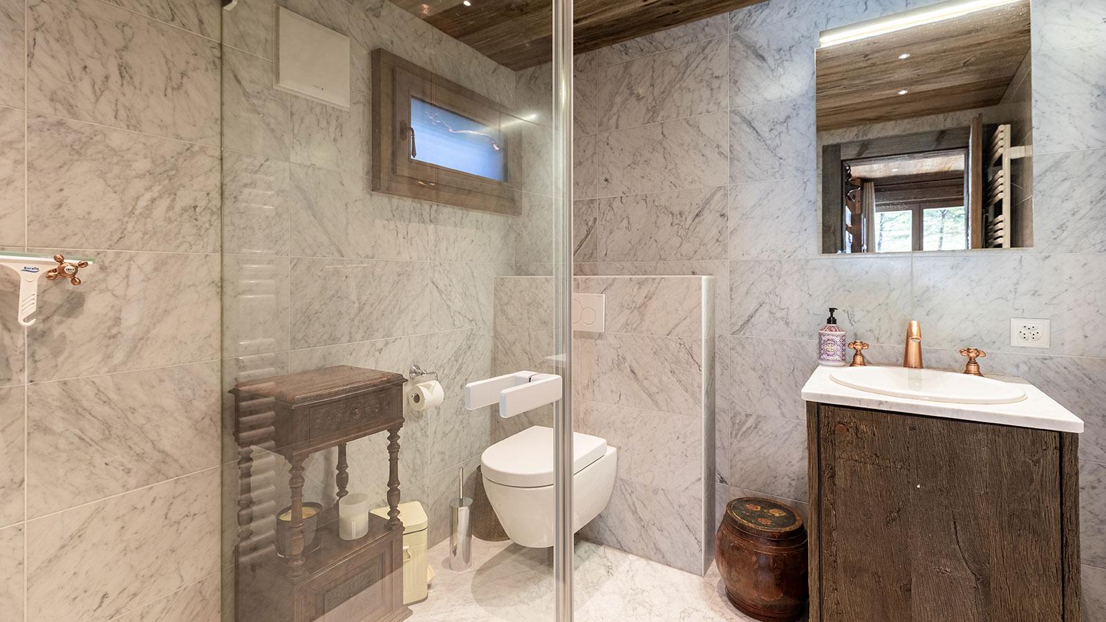 Chalet Dionysia Chalet, Switzerland