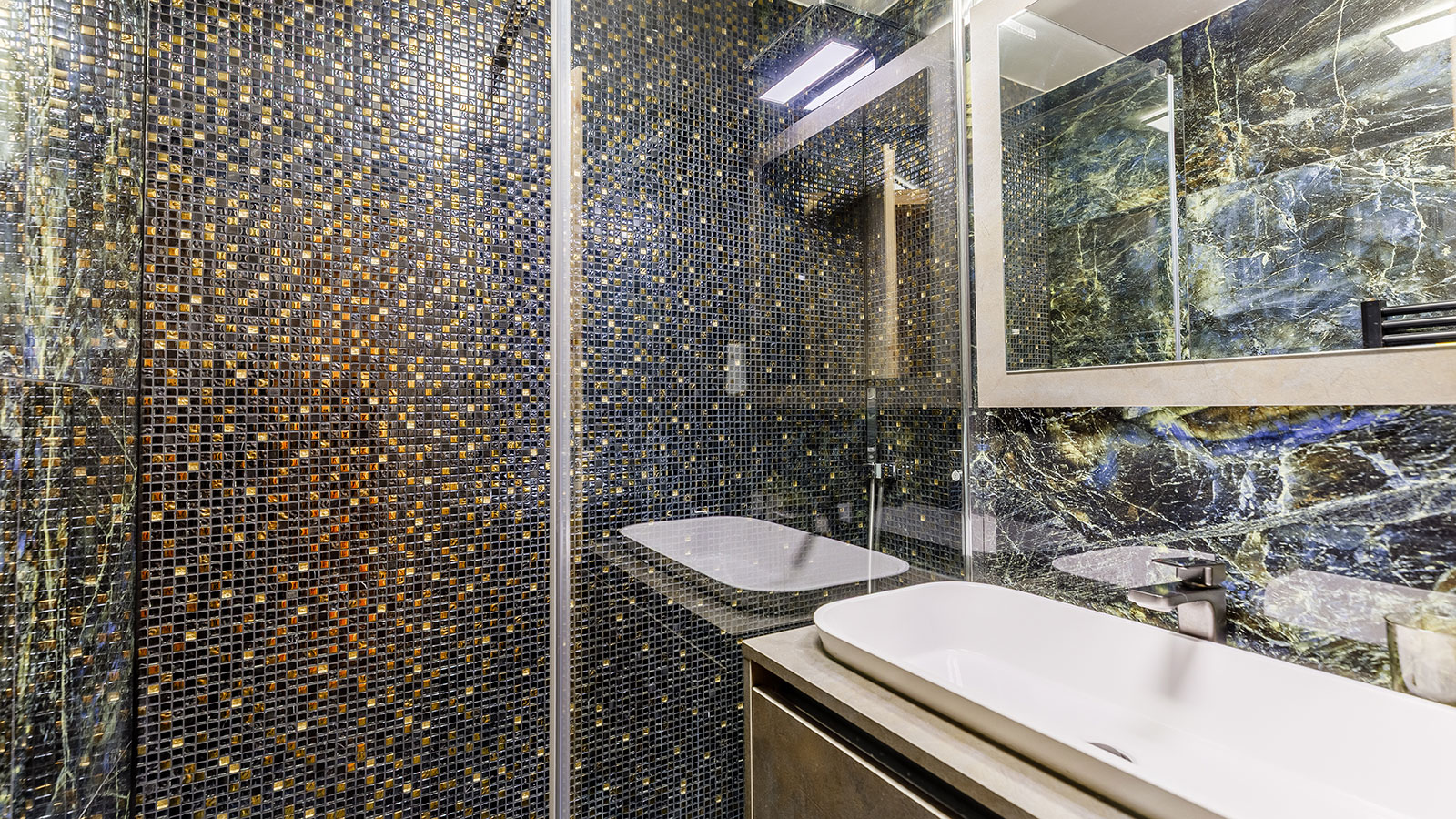 Dryades 9 Apartments, Switzerland