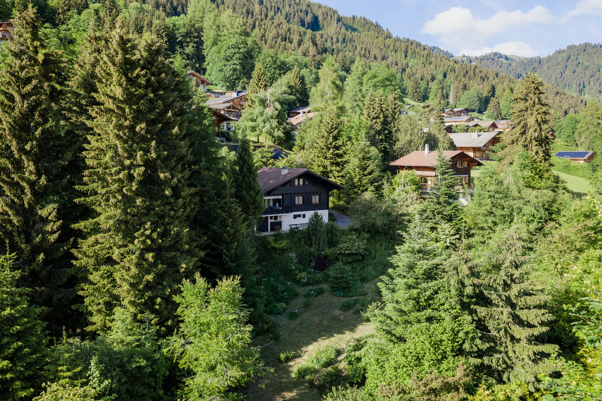 L'Imprévu Apartments, Switzerland