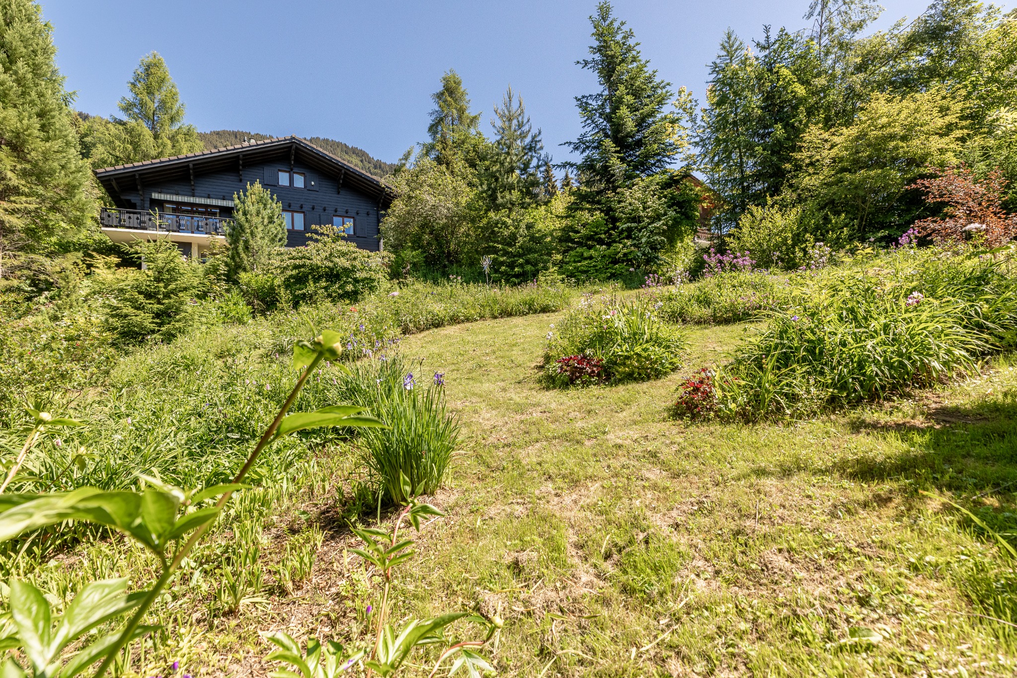 L'Imprévu Apartments, Switzerland