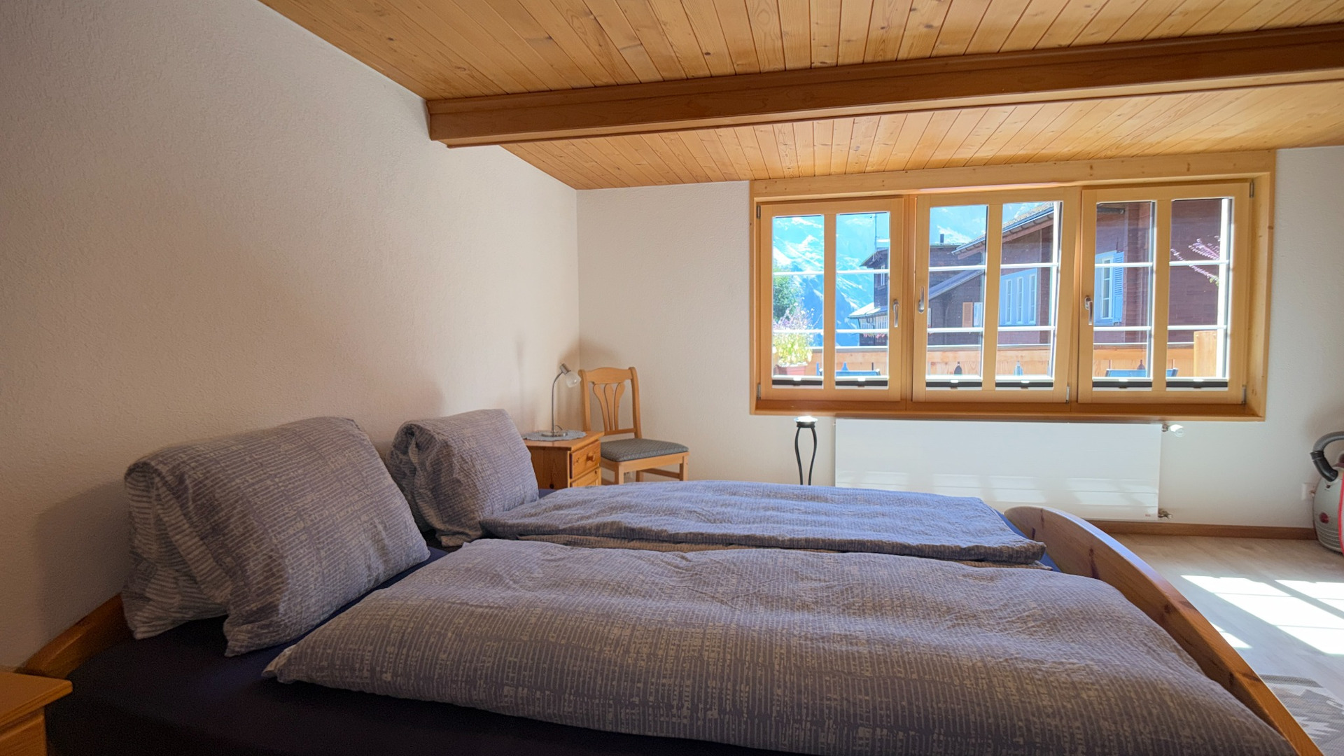 Alpengluhn Chalet, Switzerland