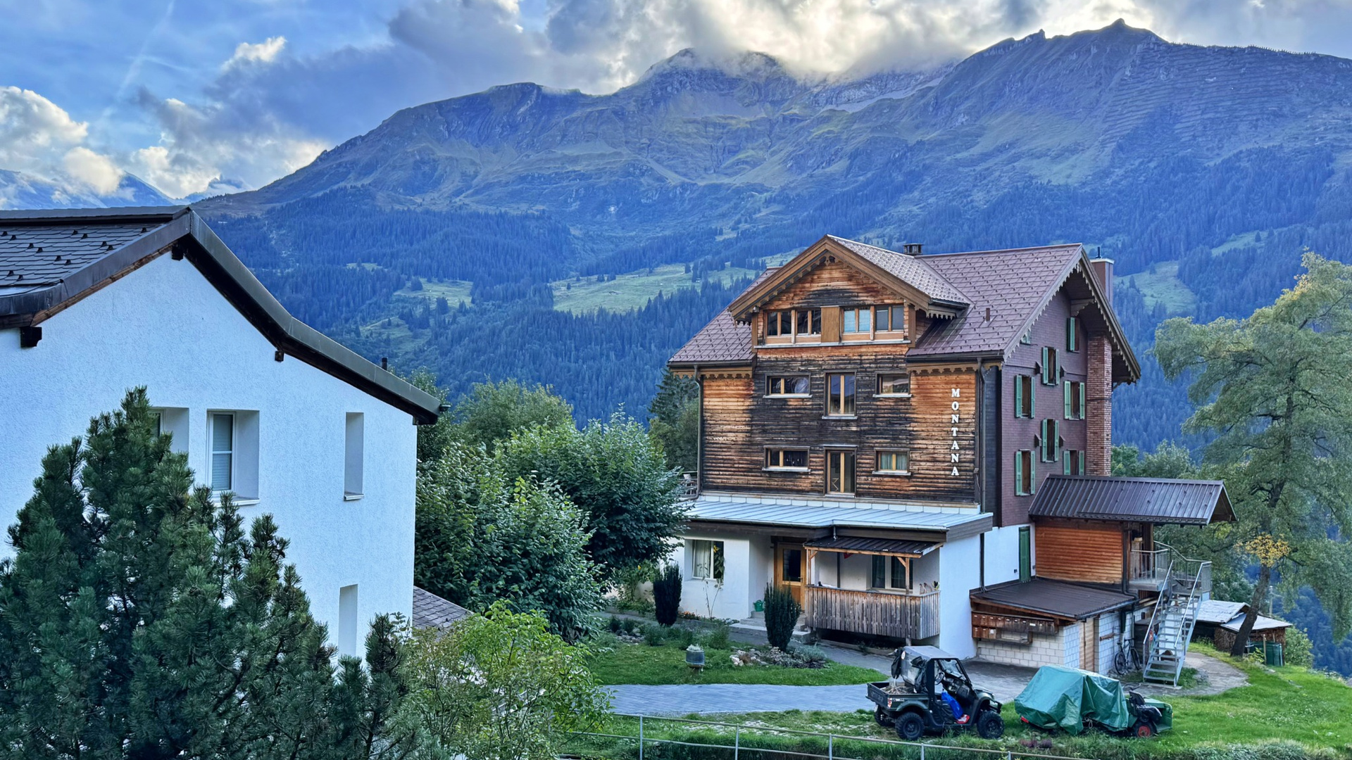 Montana Apartments, Switzerland