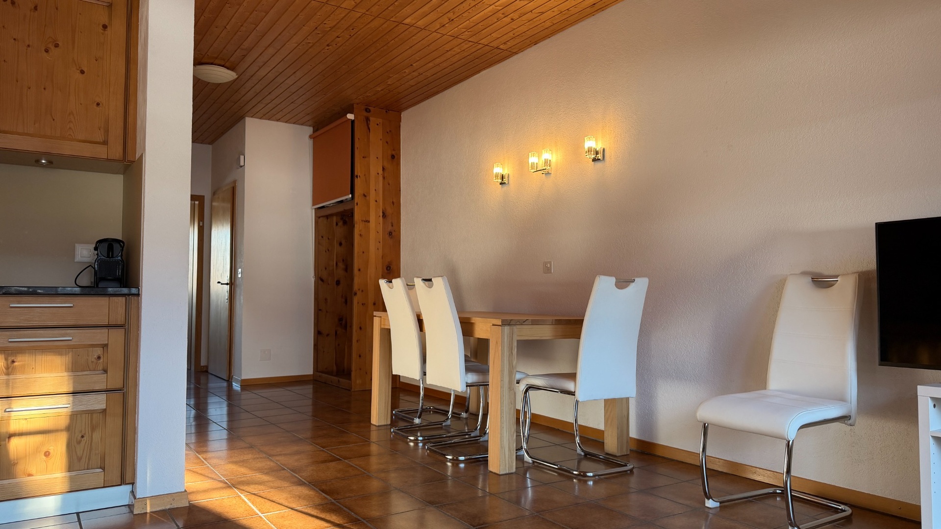 Valese 14 Apartments, Switzerland